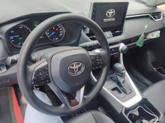 Toyota Venza 2020 Hybrid 2.5L E-CVT FWD Luxury - ფოტო 12