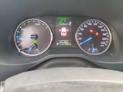 Toyota Venza 2020 Hybrid 2.5L E-CVT FWD Luxury - ფოტო 14