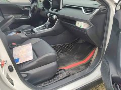 Toyota Venza 2020 Hybrid 2.5L E-CVT FWD Luxury - ფოტო 8