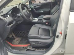 Toyota Venza 2020 Hybrid 2.5L E-CVT FWD Luxury - ფოტო 9