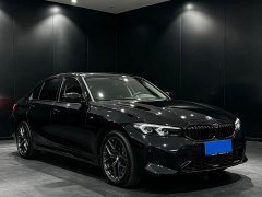 BMW 3 Series 330Li M Sport Night Edition Package - ფოტო 3