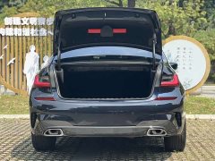BMW 3 Series 325Li M Sport Package - ფოტო 17