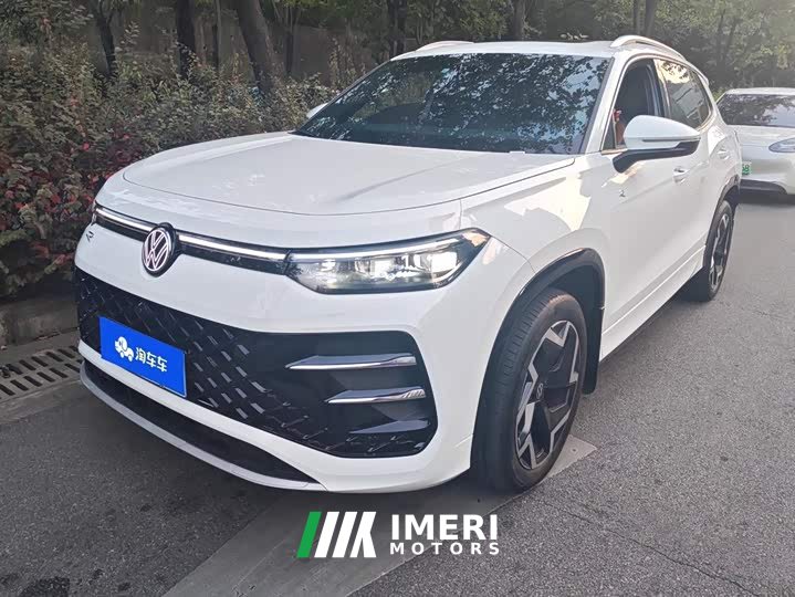 Volkswagen Taos L 330TSI FWD Elite City Package