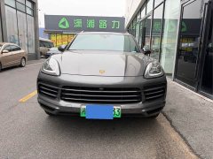 Porsche Cayenne New Energy 2023 Cayenne E-Hybrid 2.0T - ფოტო 2