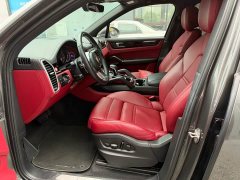 Porsche Cayenne New Energy 2023 Cayenne E-Hybrid 2.0T - ფოტო 7