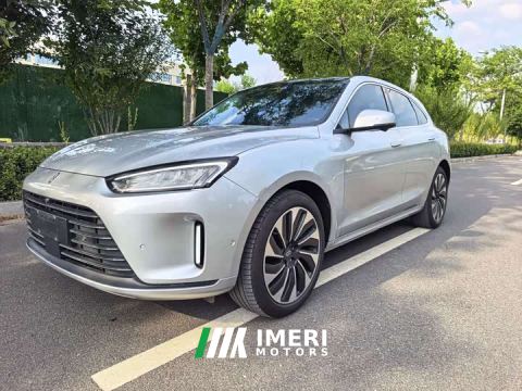 2022 AITO M5 Extended Range AWD Performance