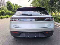 AITO M5 Extended Range AWD Performance - ფოტო 4