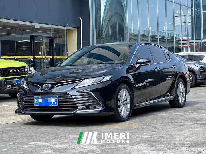 Toyota Camry Hybrid 2.5L HGVP Leading Edition