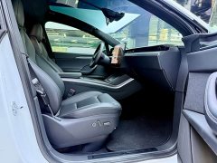 Tesla Model X Tri-Motor All-Wheel Drive Plaid - ფოტო 10