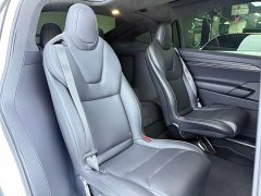 Tesla Model X Tri-Motor All-Wheel Drive Plaid - ფოტო 12