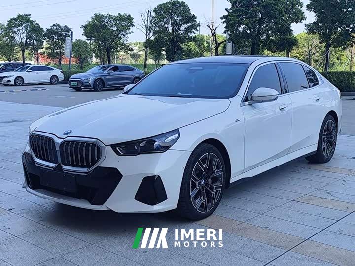 BMW 5 Series 530Li Luxury M Sport Package