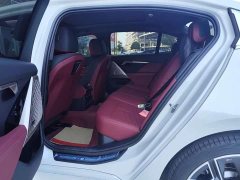 BMW 5 Series 530Li Luxury M Sport Package - ფოტო 5