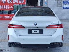 BMW 5 Series 530Li Luxury M Sport Package - ფოტო 8
