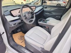 Buick GL8 Luxe Smart Comfort Edition - ფოტო 10
