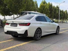 BMW 3 Series 325Li M Sport Package - ფოტო 9