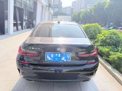 BMW 3 Series 325i M Sport Package - ფოტო 3