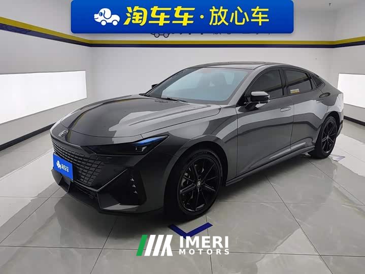 Changan UNI-V Smart Electric iDD 1.5T 113km Smart Fun Edition (Swift Version) - ავტომობილი ჩინეთიდან