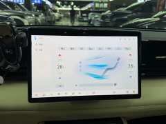 BYD Qin L EV 545KM Excellence Edition - ფოტო 11