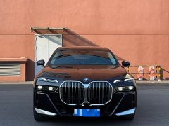 BMW 7 Series 735Li Luxury Package - ფოტო 1