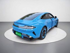 Xiaomi SU7 Rear-Wheel Drive Standard Edition - ფოტო 4