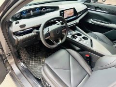Changan UNI-V 2024 1.5T Premium Sport - ფოტო 8