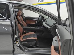 Changan Eado PLUS Blue Whale NE 1.4T GDI DCT High Performance Edition - ფოტო 8