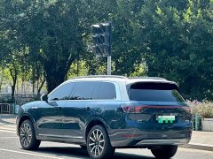 AITO M9 Pure Electric Ultra 100kWh 6-Seater - ფოტო 3