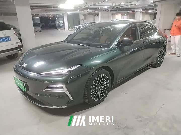 Geely Galaxy Xingyao 8 130km EM-i Premium Edition - ავტომობილი ჩინეთიდან