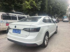 Volkswagen Lavida Advanced 1.5L New Yi Edition - ფოტო 4