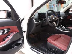 BMW 3 Series 325Li M Sport Package - ფოტო 9