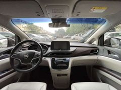 Buick GL8 Land Official Business Class 652T Comfort Edition - ფოტო 11