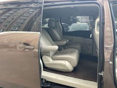 Buick GL8 Land Official Business Class 652T Comfort Edition - ფოტო 9