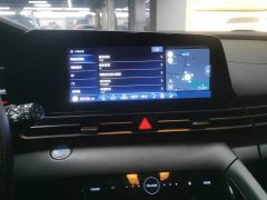 Hyundai Elantra 1.5L CVT Luxury - ფოტო 13