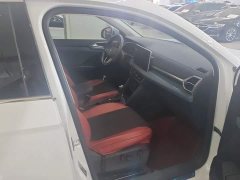 Volkswagen Touareg 300TSI FWD Full Moon Edition - ფოტო 8