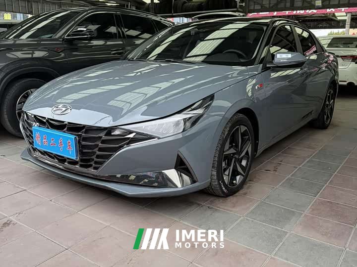 Hyundai Elantra 1.5L CVT Luxury
