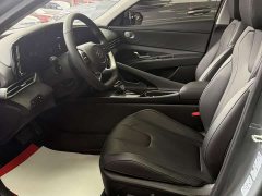 Hyundai Elantra 1.5L CVT Luxury - ფოტო 10