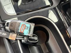 Hyundai Elantra 1.5L CVT Luxury - ფოტო 17