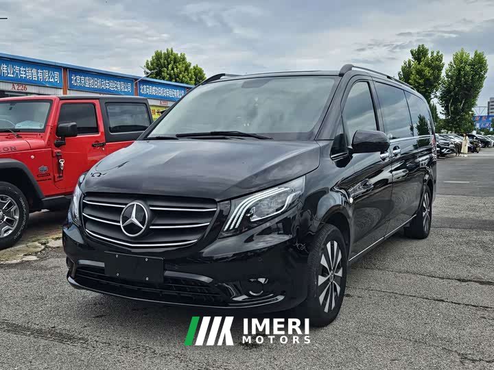 Mercedes-Benz Vito 2.0T Business Edition 7-Seater