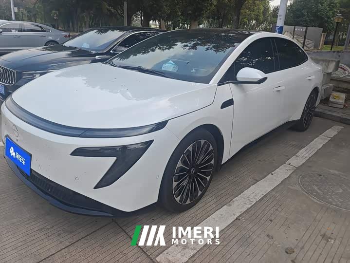Nissan N7 625 Max - ავტომობილი ჩინეთიდან