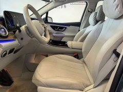 Mercedes-Benz EQE SUV 500 4MATIC Luxury - ფოტო 17