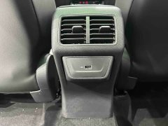 Volkswagen Jetta VS7 280TSI Automatic Glory Edition - ფოტო 13