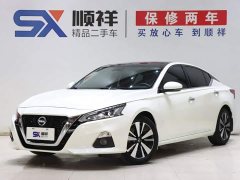 Nissan Teana 2.0L XL Comfort - ფოტო 1