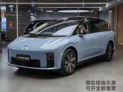 Li Auto i8 Standard Edition - ფოტო 1