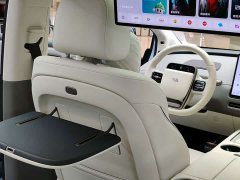 Li Auto i8 Standard Edition - ფოტო 19