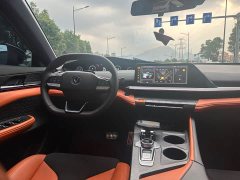 Changan UNI-V 1.5T Sport Edition - ფოტო 11