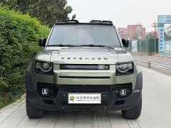 Land Rover Defender 2024 110 3.0T P400 Dark Edition - ფოტო 2