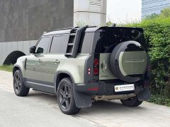 Land Rover Defender 2024 110 3.0T P400 Dark Edition - ფოტო 6