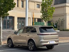 Li Auto L8 Pro - ფოტო 15