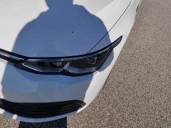 Volkswagen Golf 280TSI DSG 30th Anniversary Edition - ფოტო 5