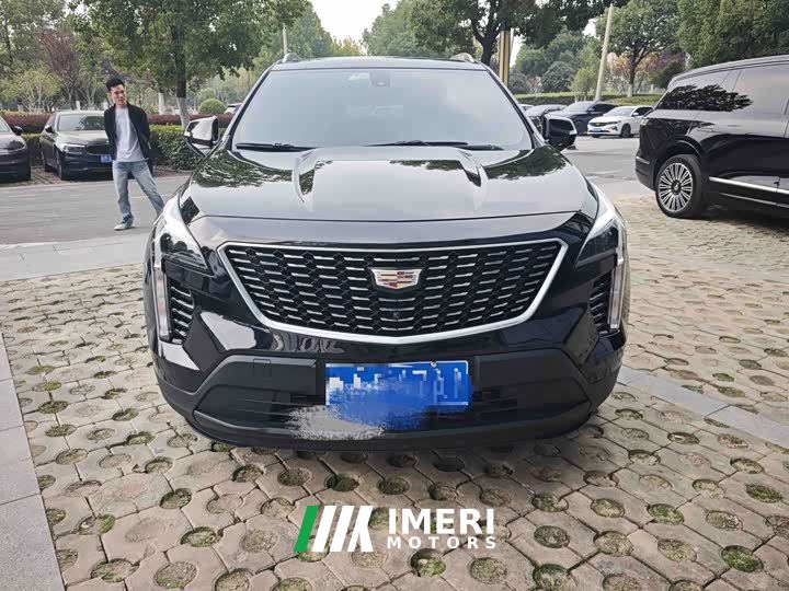 Cadillac XT4 28T FWD Technology